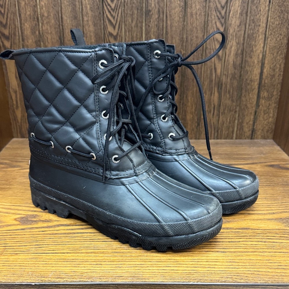 Sperry Black Quilted Winter Boots